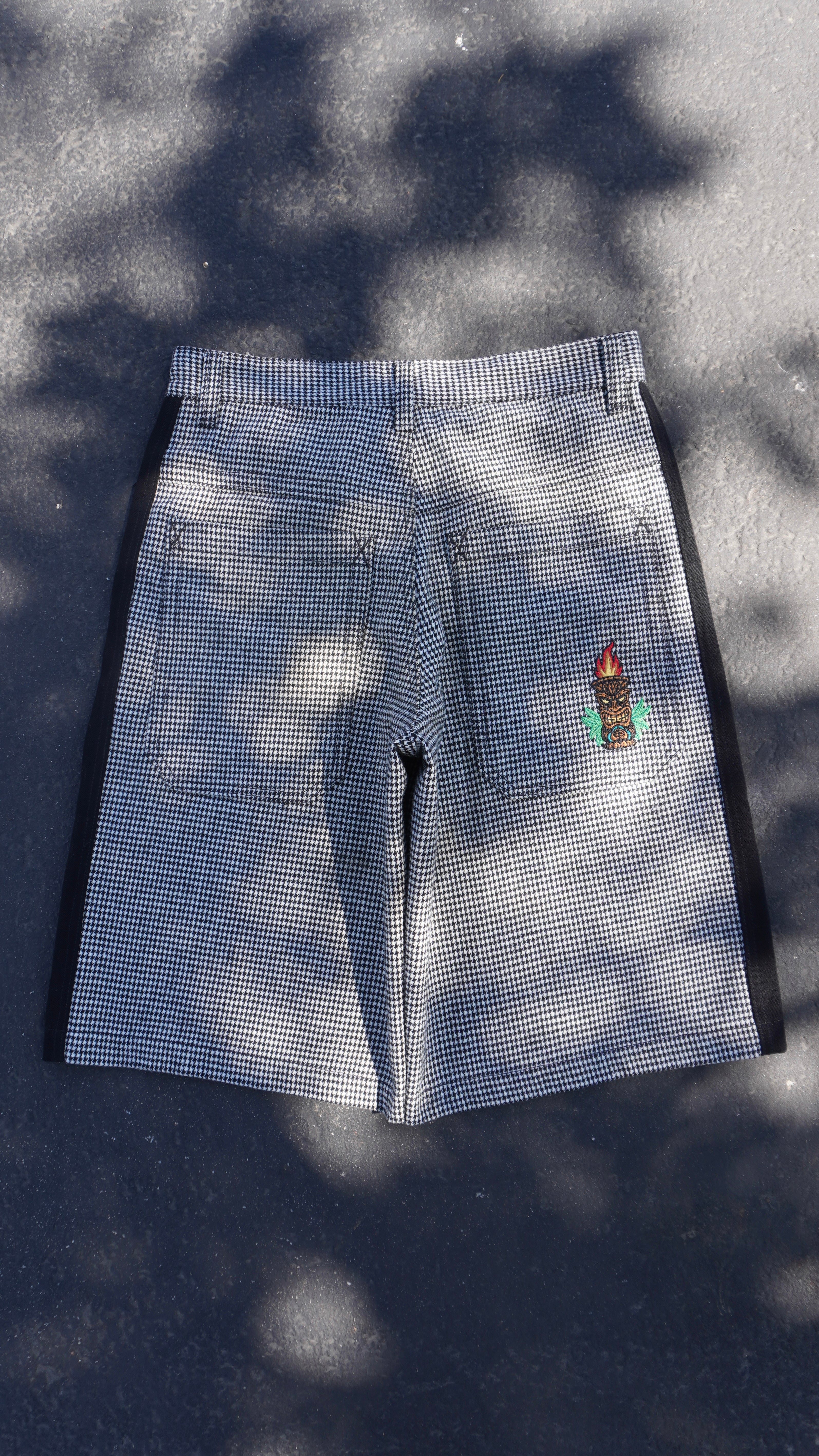 Plaid Tiki Jorts